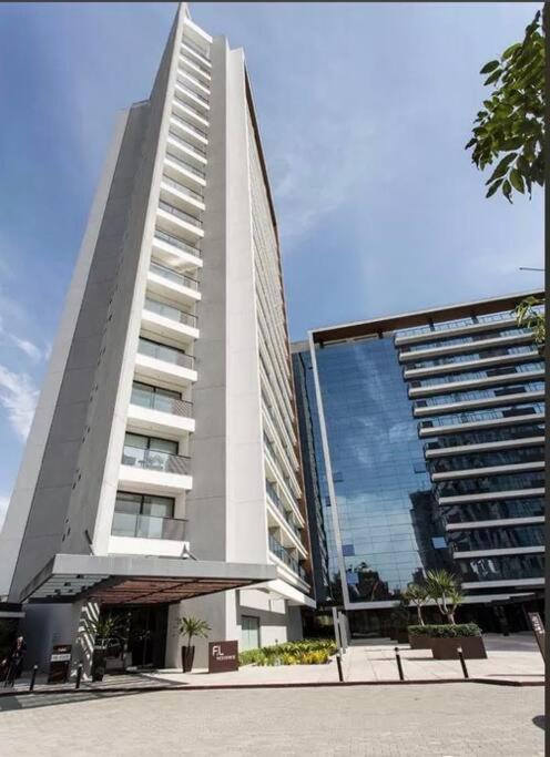 Luxo E Sofisticacao - Faria Lima Fl Tower Apartment *